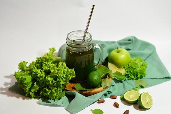 Green Juice ပုံမှန်သောက်ခြင်းဖြင့်ရရှိနိုင်တဲ့ အကျိုးကျေးဇူးများ